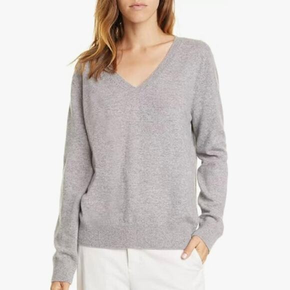 Vince Sweaters - Vince Women's Weekend V Neck Cashmere Sweater Gray Size Large Luxe Minimalist